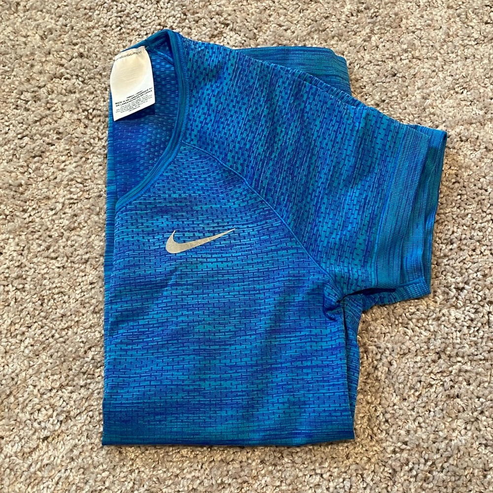 Women’s Nike Dri-Fit T-shirt Blue Size S